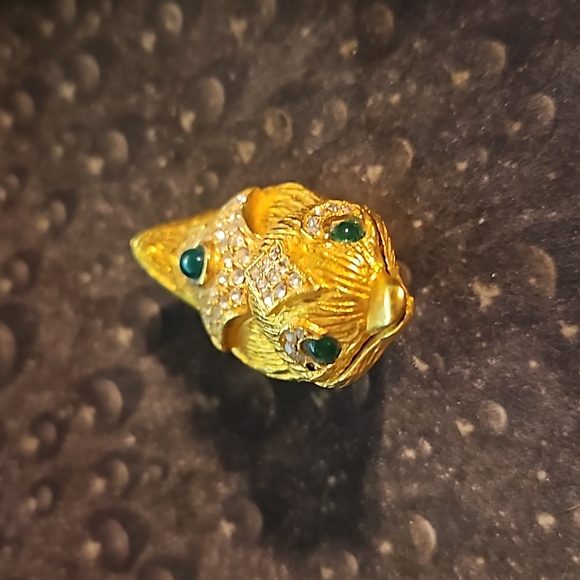 Kenneth J Lane Goldtone Rhinestone Green Eyes Sitting Bird. - Picture 3 of 4